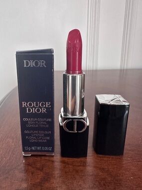 Dior Rouge satin Lipstick - 999